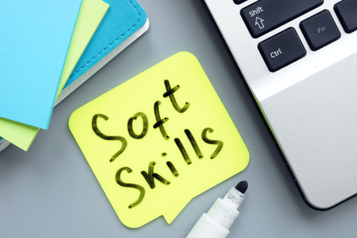 3 Skill Non-Teknis yang Akan Mendefinisikan Profesional Sukses di 2026